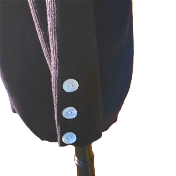 db Dressbarn Woman Black Pullover Sweater Top Long Sleeves Women size 2X - Picture 3 of 10